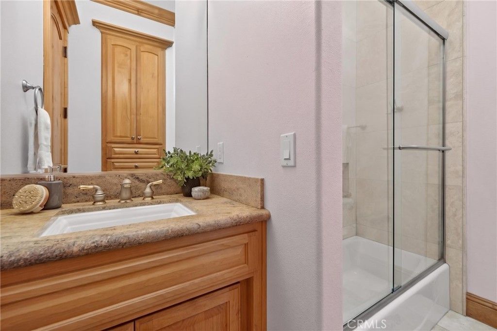 Image 31 of property listing at 25 Horizon Point Court, Chico, CA 95928