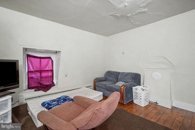 900 FICKLEN RD, Fredericksburg, VA 22405