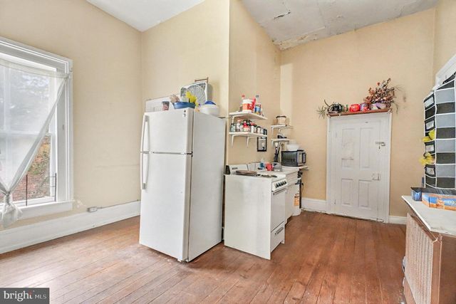 900 FICKLEN RD, Fredericksburg, VA 22405