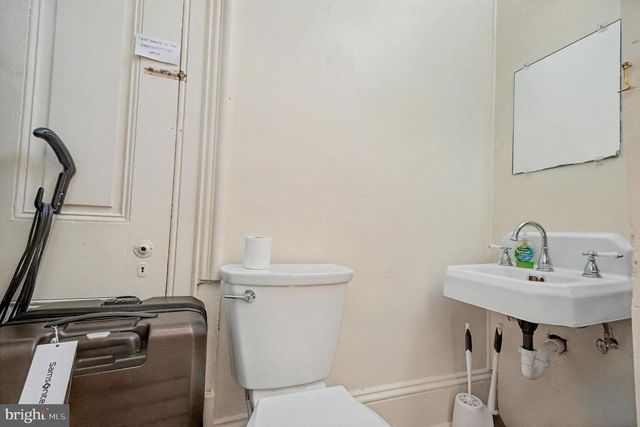 900 FICKLEN RD, Fredericksburg, VA 22405