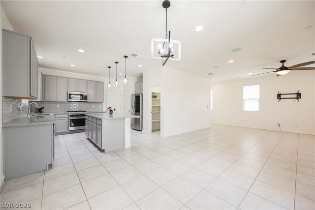 361 Espressivo Street, Las Vegas, NV 89011