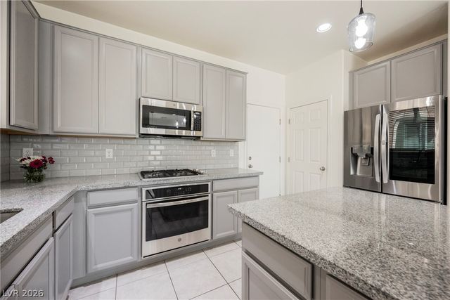 361 Espressivo Street, Las Vegas, NV 89011