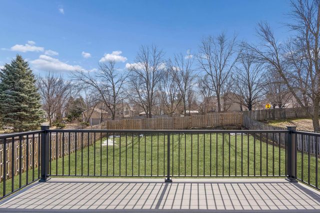 8584 Pinehurst Alcove, Woodbury, MN 55125