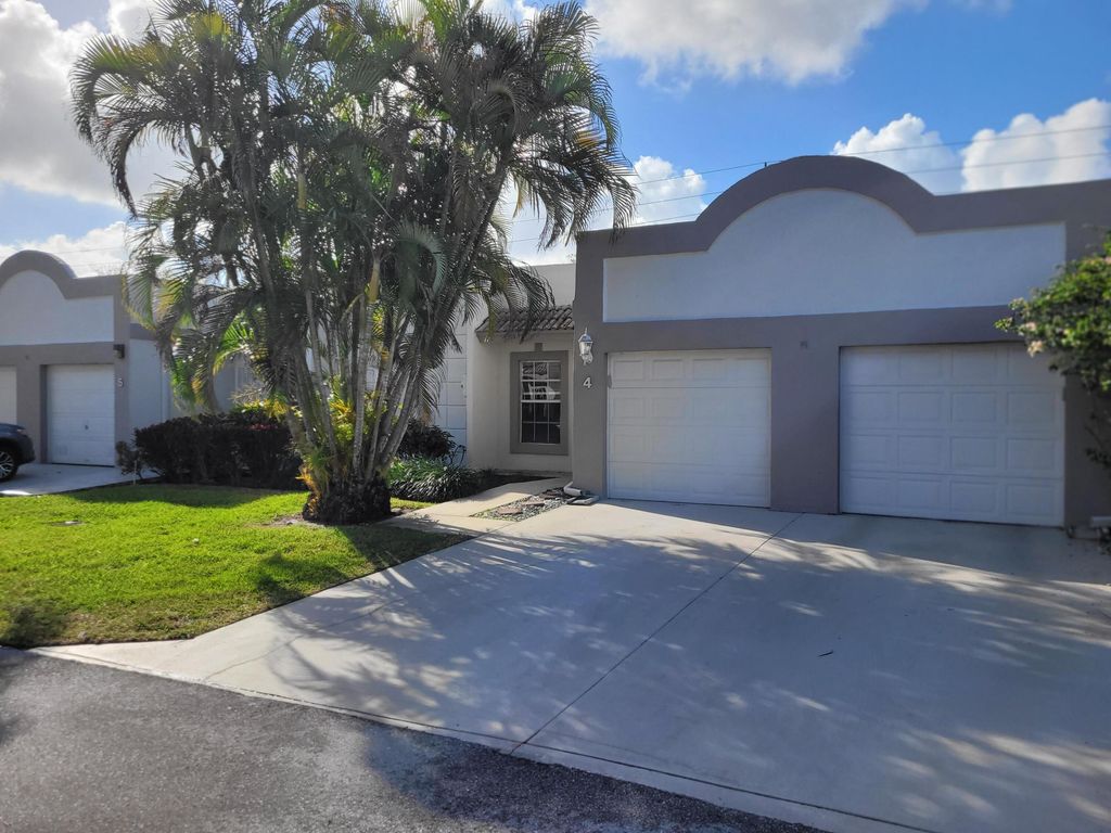 9110 Fairbanks Lane 4, Boca Raton, FL 33496