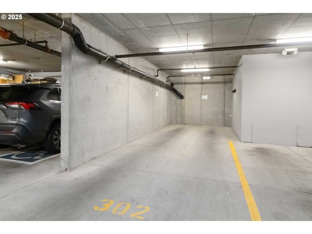 1548 RIVER Rd 302, Longview, WA 98632