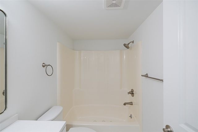 835 18th Street 403, Vero Beach, FL 32960