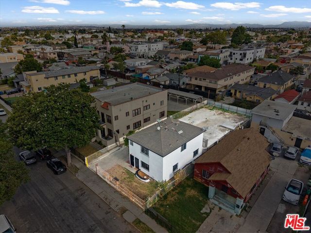 633 W 75th Street, Los Angeles, CA 90044