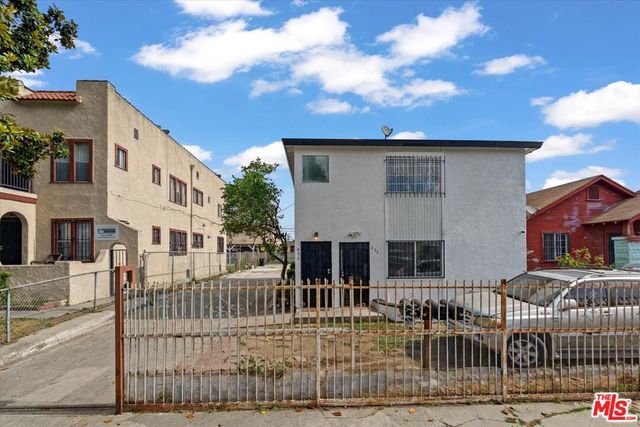 633 W 75th Street, Los Angeles, CA 90044