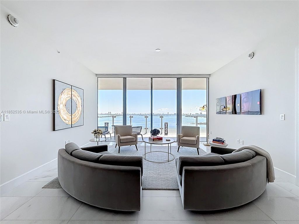 700 NE 26th Ter 2402, Miami, FL 33137