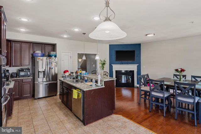 15296 REGENTS PARK DRIVE, Woodbridge, VA 22191