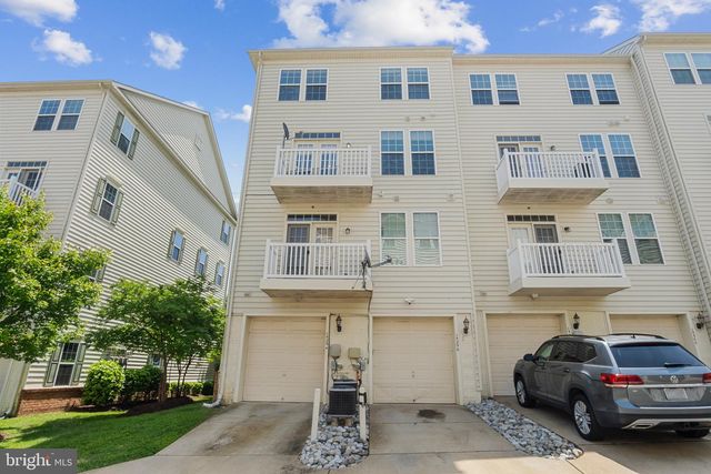 15296 REGENTS PARK DRIVE, Woodbridge, VA 22191