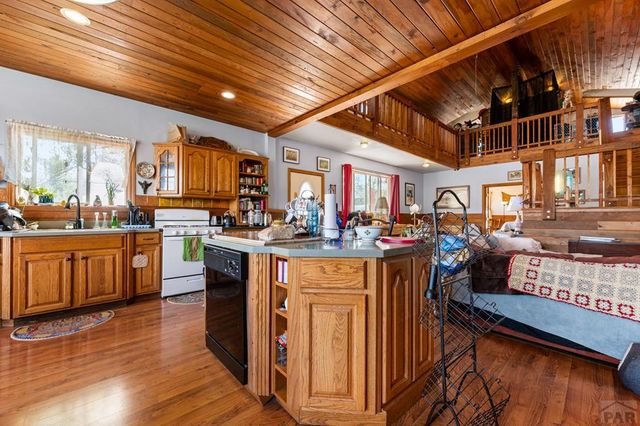 11 H Spruce St, Cokedale, CO 81082