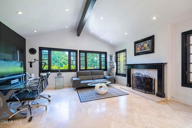 5533 Modena Place, Agoura Hills, CA 91301