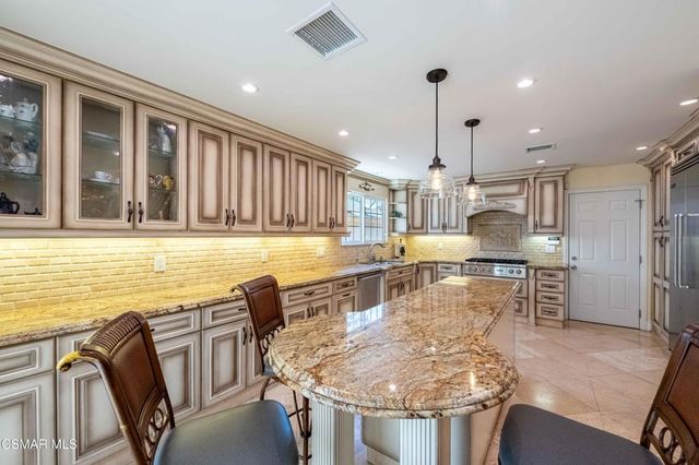 5533 Modena Place, Agoura Hills, CA 91301