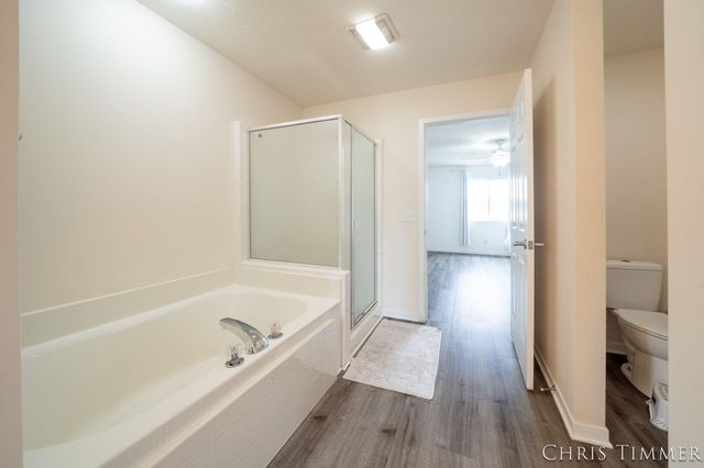 1877 Sun Park Drive, Zeeland, MI 49464