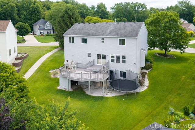 1877 Sun Park Drive, Zeeland, MI 49464