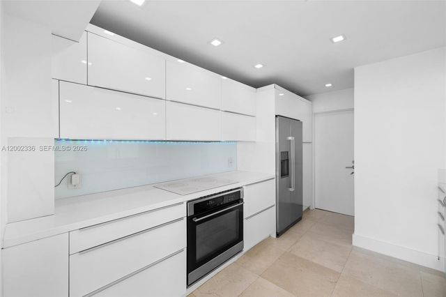 1420 Brickell Bay Dr 1001A, Miami, FL 33131