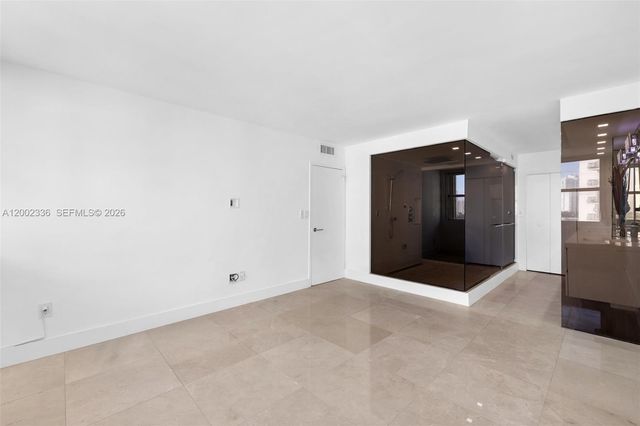 1420 Brickell Bay Dr 1001A, Miami, FL 33131