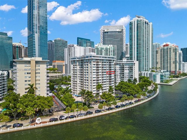 1420 Brickell Bay Dr 1001A, Miami, FL 33131