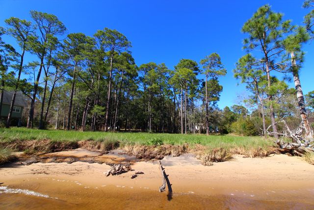 Lot 6 & 7 Alden Lane, Freeport, FL 32439