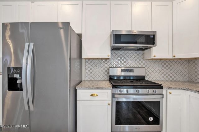 825 Mandolin Court, Fayetteville, NC 28305