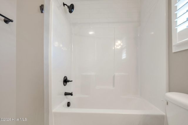 825 Mandolin Court, Fayetteville, NC 28305