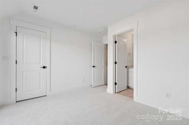 5039 Dutchess Drive 47, Charlotte, NC 28217