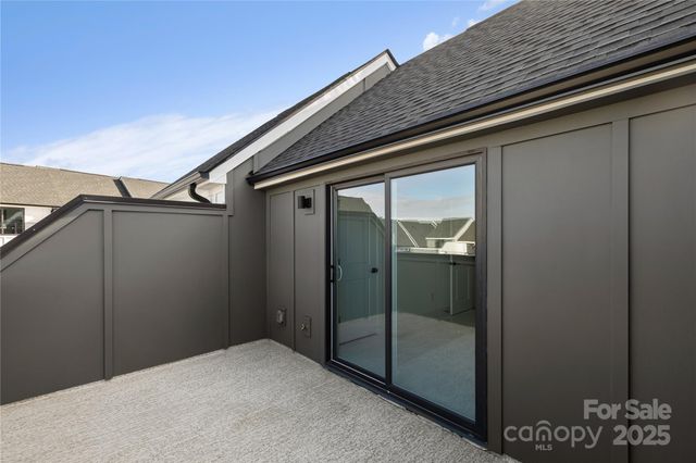 5039 Dutchess Drive 47, Charlotte, NC 28217