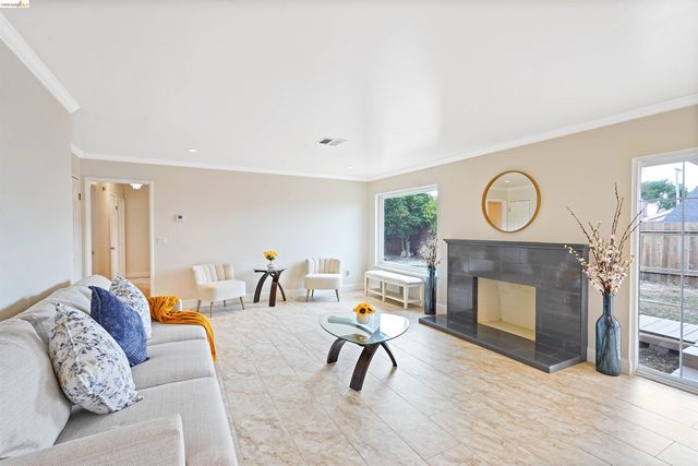 53 Marshall Way, Vallejo, CA 94589