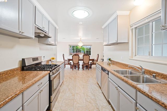 53 Marshall Way, Vallejo, CA 94589