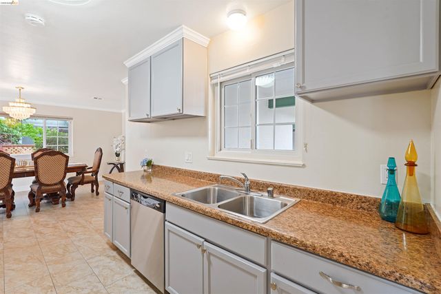 53 Marshall Way, Vallejo, CA 94589