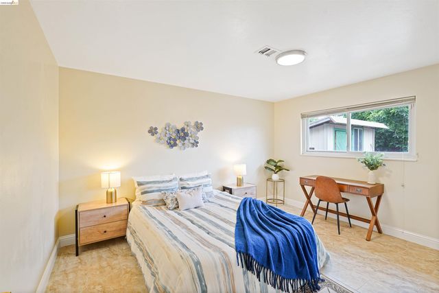 53 Marshall Way, Vallejo, CA 94589