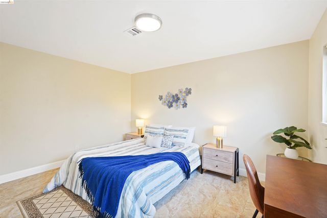 53 Marshall Way, Vallejo, CA 94589