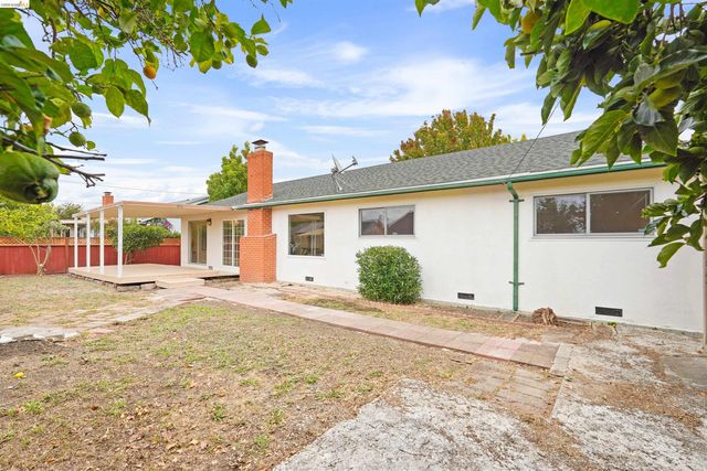 53 Marshall Way, Vallejo, CA 94589