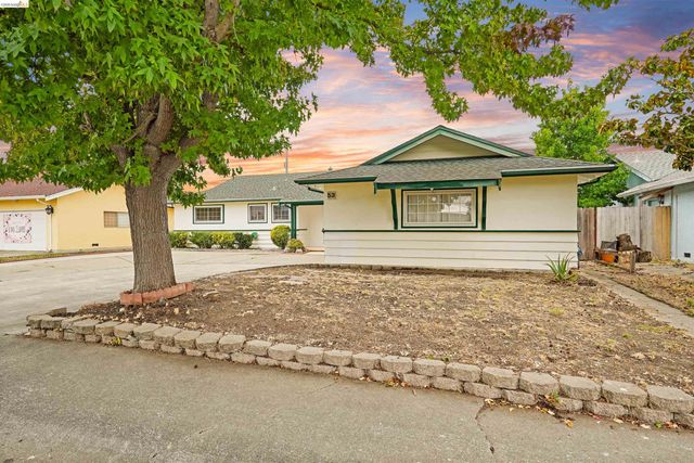 53 Marshall Way, Vallejo, CA 94589