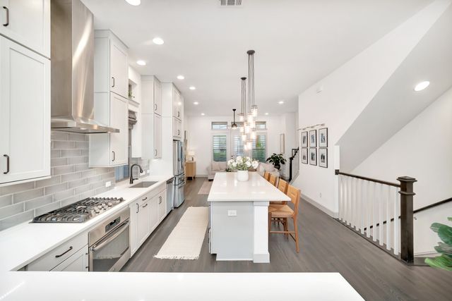 5160 Artemesia Lane, Dallas, TX 75209