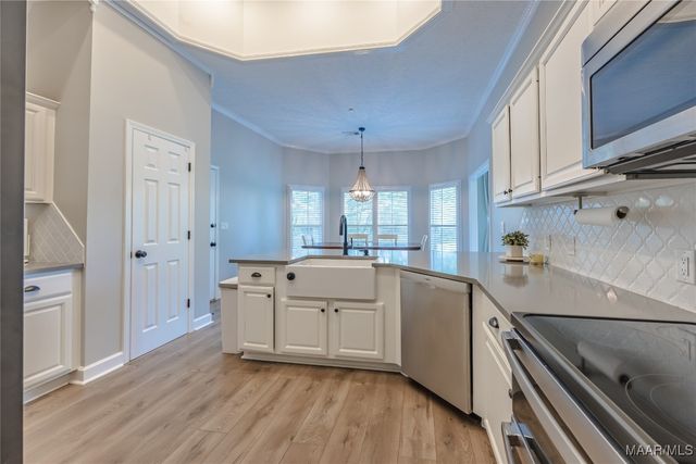 950 EMERALD MOUNTAIN Parkway, Wetumpka, AL 36093