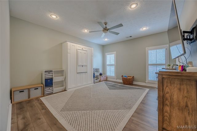 950 EMERALD MOUNTAIN Parkway, Wetumpka, AL 36093