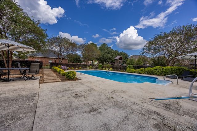 950 EMERALD MOUNTAIN Parkway, Wetumpka, AL 36093