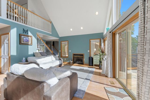 11912 N Waldron Road, Somerset Twp, MI 49249