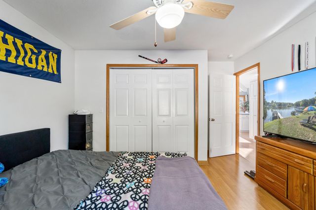 11912 N Waldron Road, Somerset Twp, MI 49249