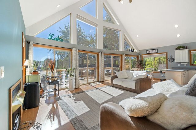 11912 N Waldron Road, Somerset Twp, MI 49249