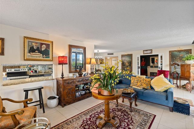18151 NE 31st Court 701, Aventura, FL 33160