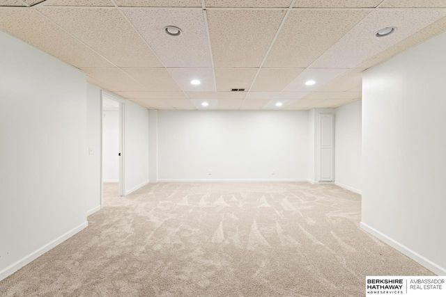 3605 S 94th Street, Omaha, NE 68124