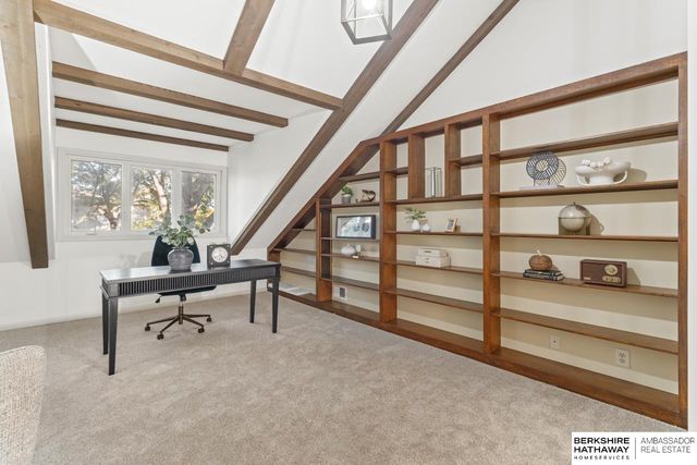 3605 S 94th Street, Omaha, NE 68124