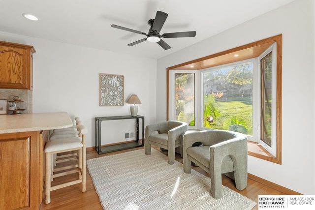 3605 S 94th Street, Omaha, NE 68124