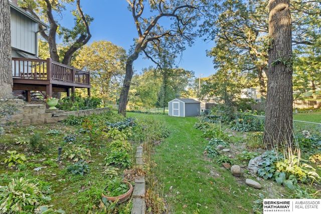 3605 S 94th Street, Omaha, NE 68124