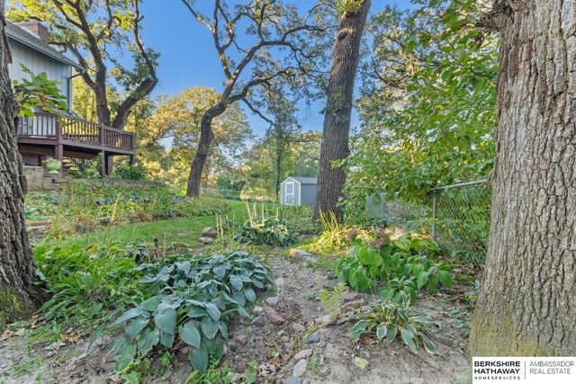 3605 S 94th Street, Omaha, NE 68124