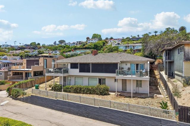 827 Rosecrans St, San Diego, CA 92106