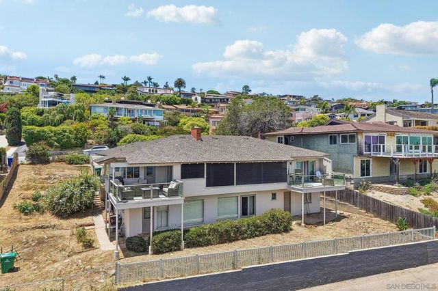 827 Rosecrans St, San Diego, CA 92106